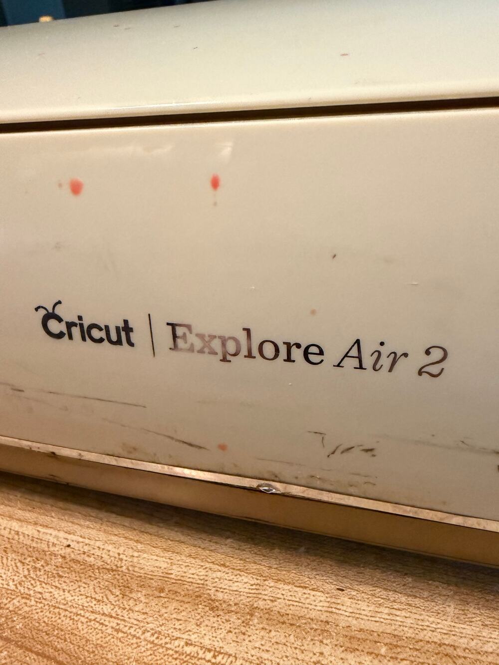 Cricut Air Express 2 Anna Griffin Die-Cutting Machine Cream Gold PreOwned DIY